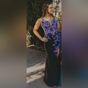 Selling a prom dress, from the brand Amarra style #88813 size 0.